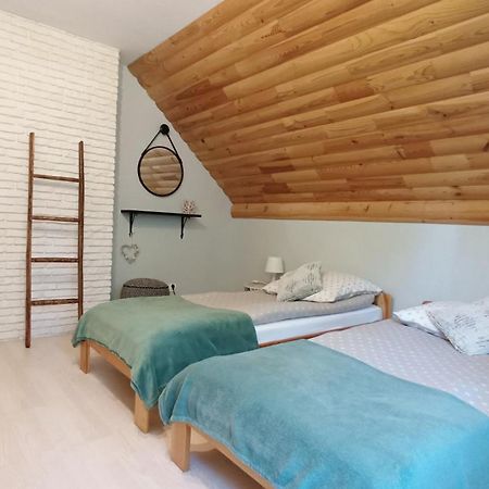 Maison d'hôtes Zacisze Drwala à Lutowiska Chambre photo