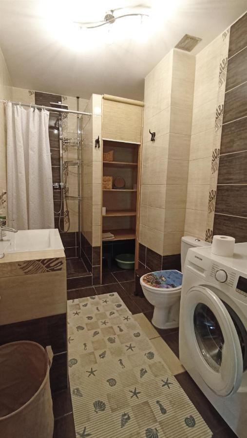 Maison d'hôtes Zacisze Drwala à Lutowiska Extérieur photo